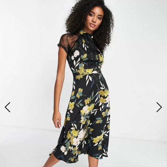 ASOS Dresses & Skirts - ASOS Liquorish a line lace detail midi dress in floral print